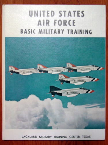 1972 Lackland AFB BMT Yearbook